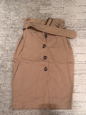 H&M Button-Front High-Waist Pencil Skirt in Beige